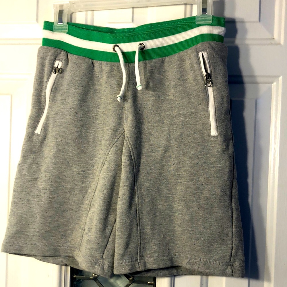 Boys sweat shorts/ Cat & Jack / slightly used